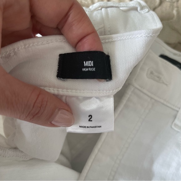 Express high rise white jean shorts - Picture 4 of 4